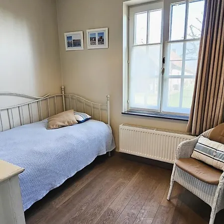 Boutique Droomkerke Bed & Breakfast 4*